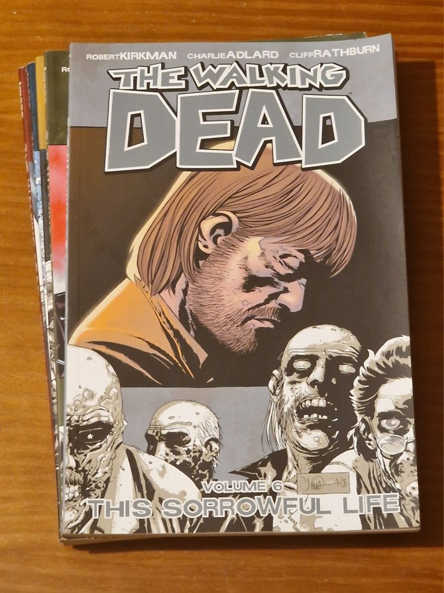 The Walking Dead HQ (inglês)