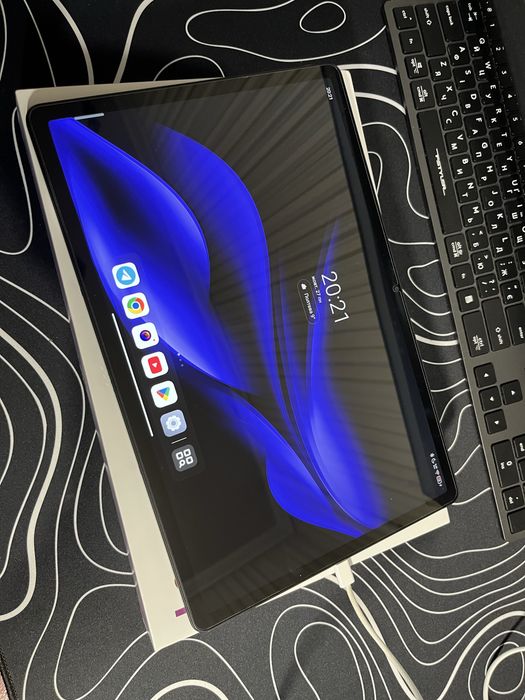Планшет Lenovo tab p12 + стилус + чохол + додаткове скло