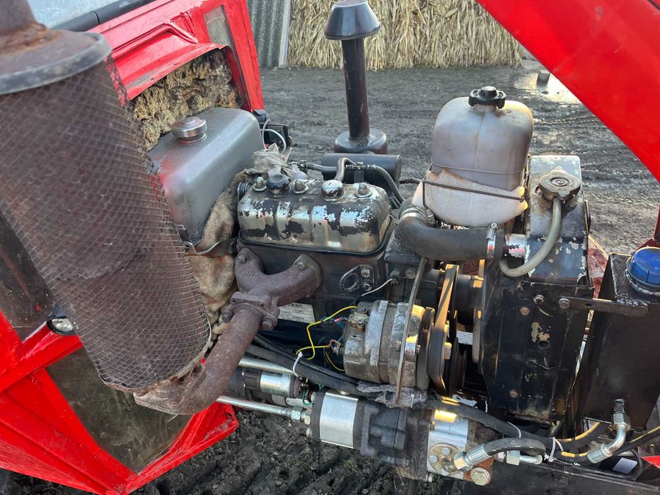 ТРАКТОР XT 244. Гарний стан. В одних руках