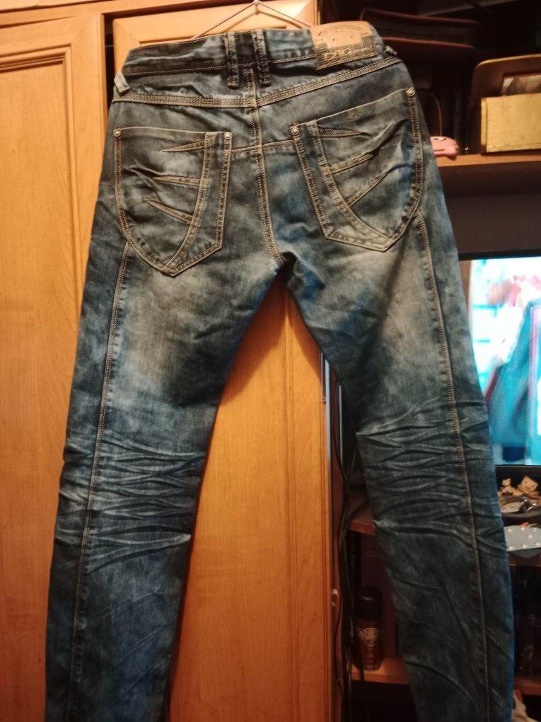 Spodnie męskie jeans