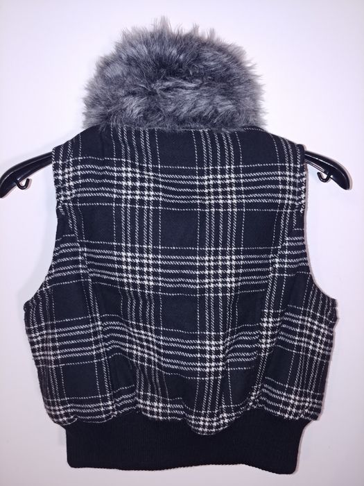 Kamizelka do pasa z futerkiem w kratkę (1)