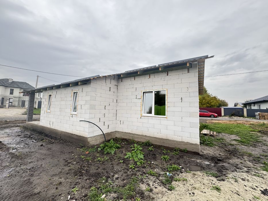 БУДИНОКИ 95м2 на 5сот. Без КОМІСІЇ. р-н вул Бежівка