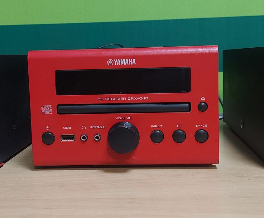 Yamaha CD-ресивер CRX-040
