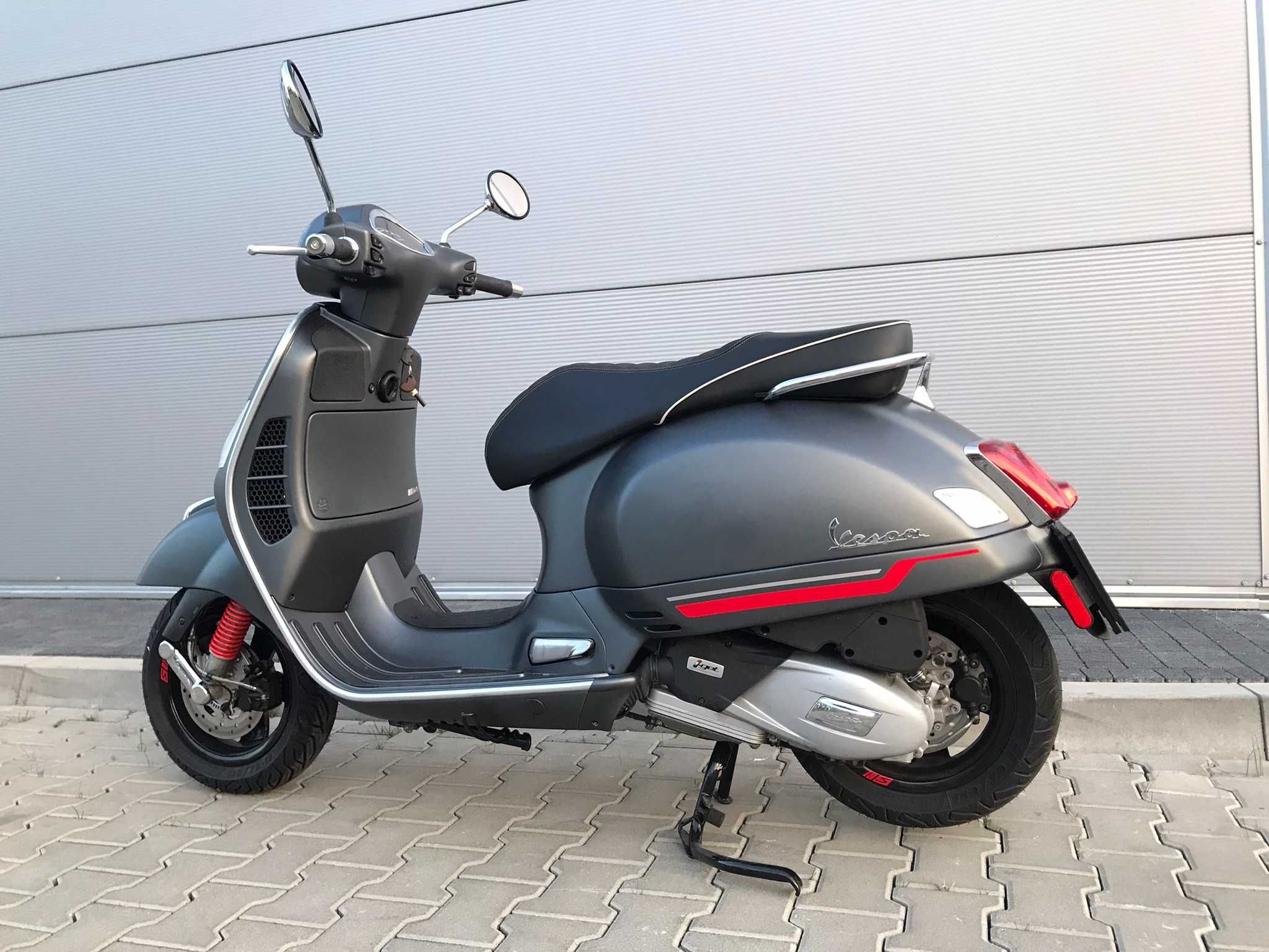 Vespa GTS 125 Iget - perfekcyjny