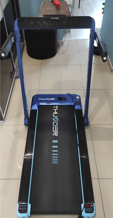 Bieżnia Thunder Race