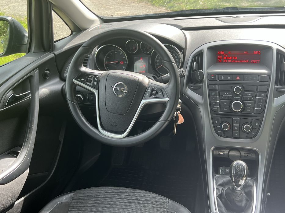 Opel Astra_1.4 Turbo_LPG na 10 lat_Gwarancja_RATY_140KM_ Cosmo
