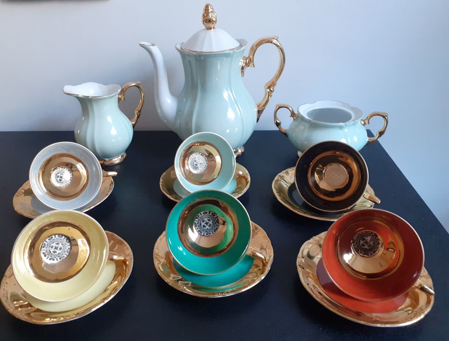 - piękny, stary porcelanowy serwis do kawy niemieckiej firmy KAHLA