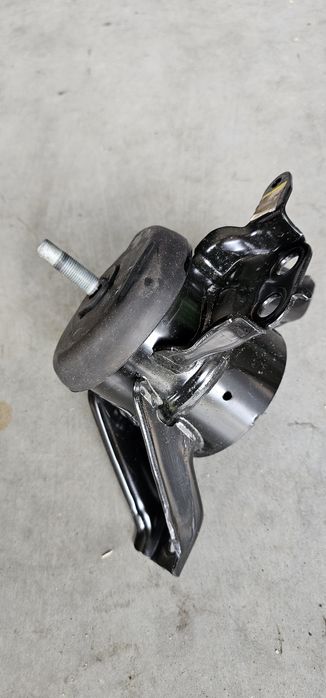 Poduszka silnika Kia Optima 2019 1.6 TGDI 21810-D4120 oraz 21950-D4200