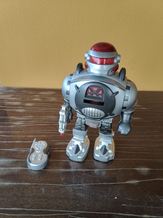 Robô Action Toy para criança