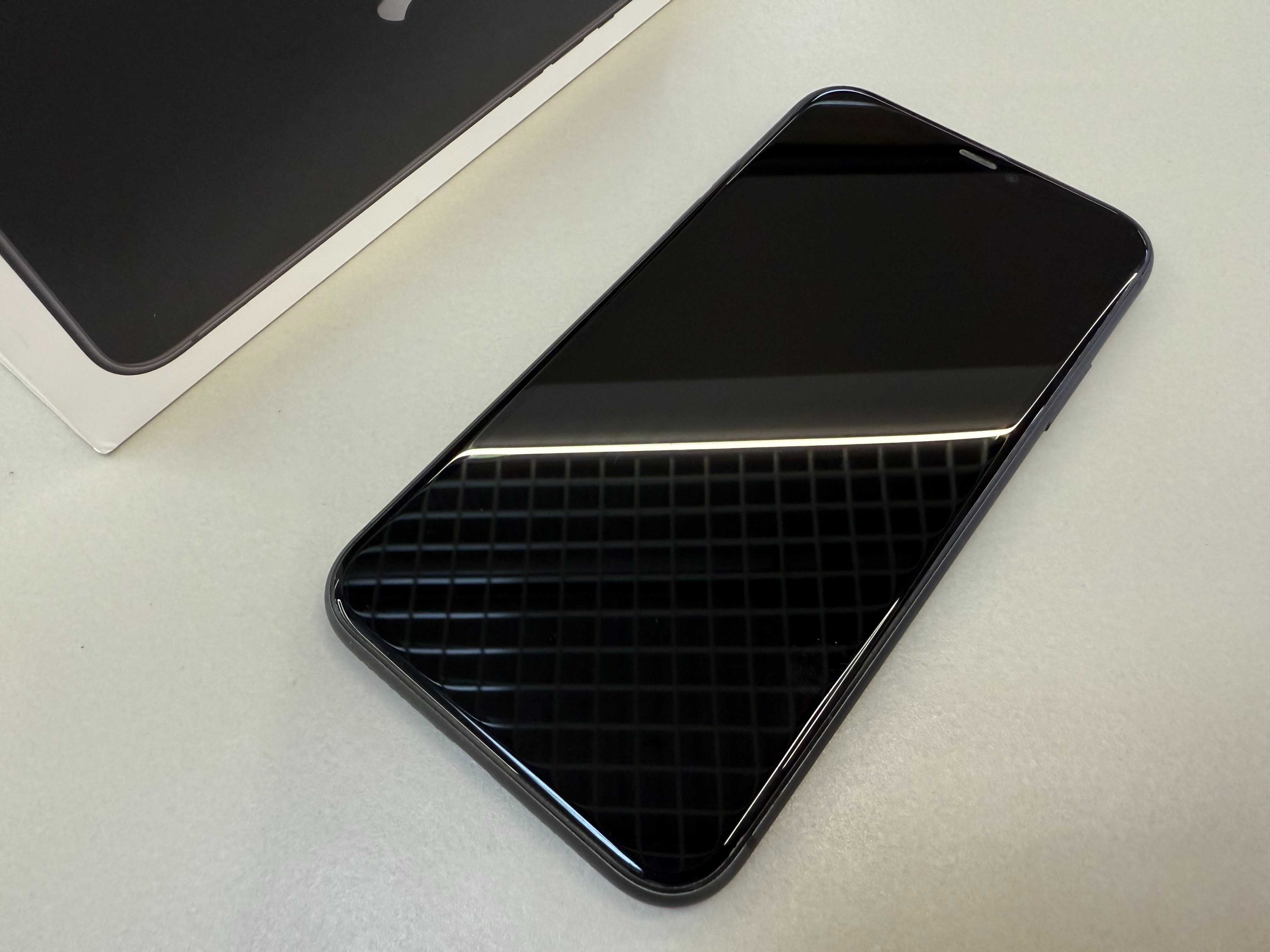 Apple iPhone 11 64GB bat.93% Czarny Teletorium Auchan Wałbrzych