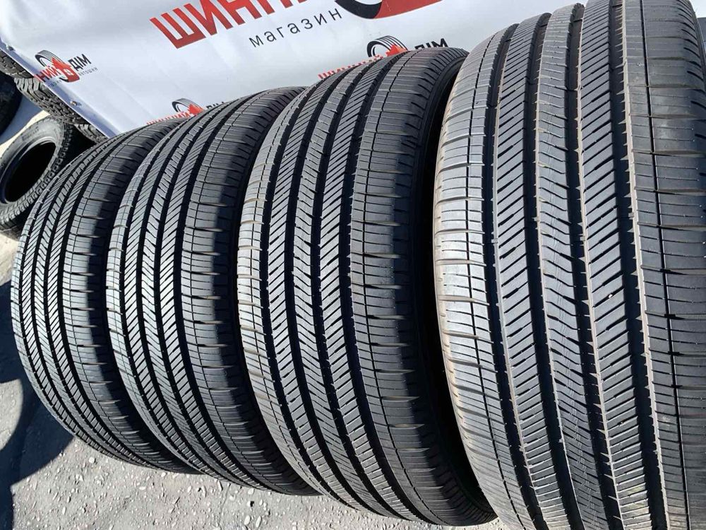 Шини 285/45 R22 Goodyear всесезонні 2023 рік 8 мм