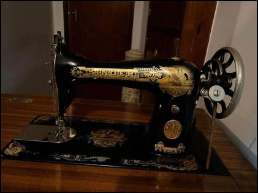 Vendo máquina de costura vintage