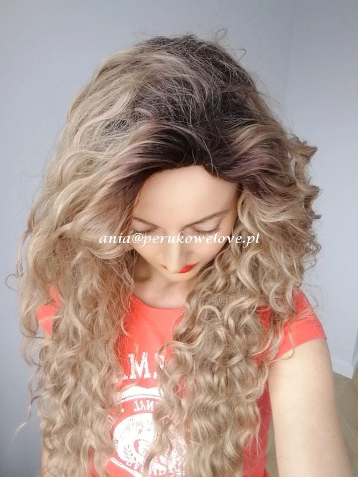 Peruka karmelowy blond brąz OMBRE afro loki kręcone włosy na co dzień