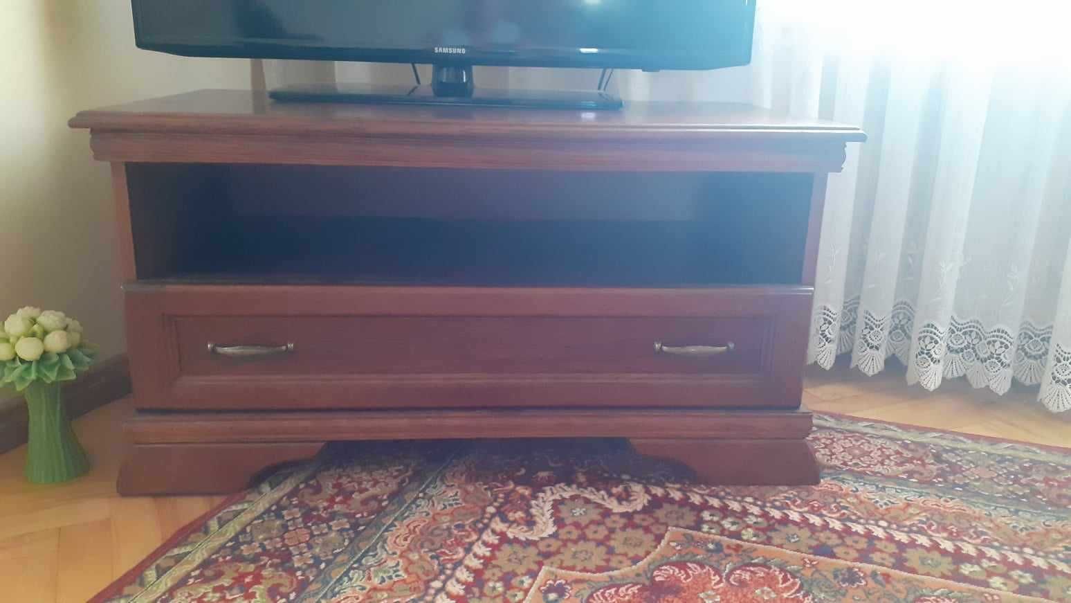 Sprzedam szafkę pod TV