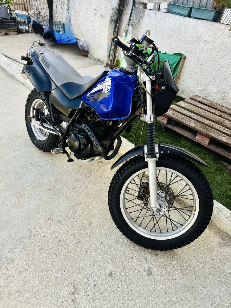 Yamaha TW 125 com motor 225.