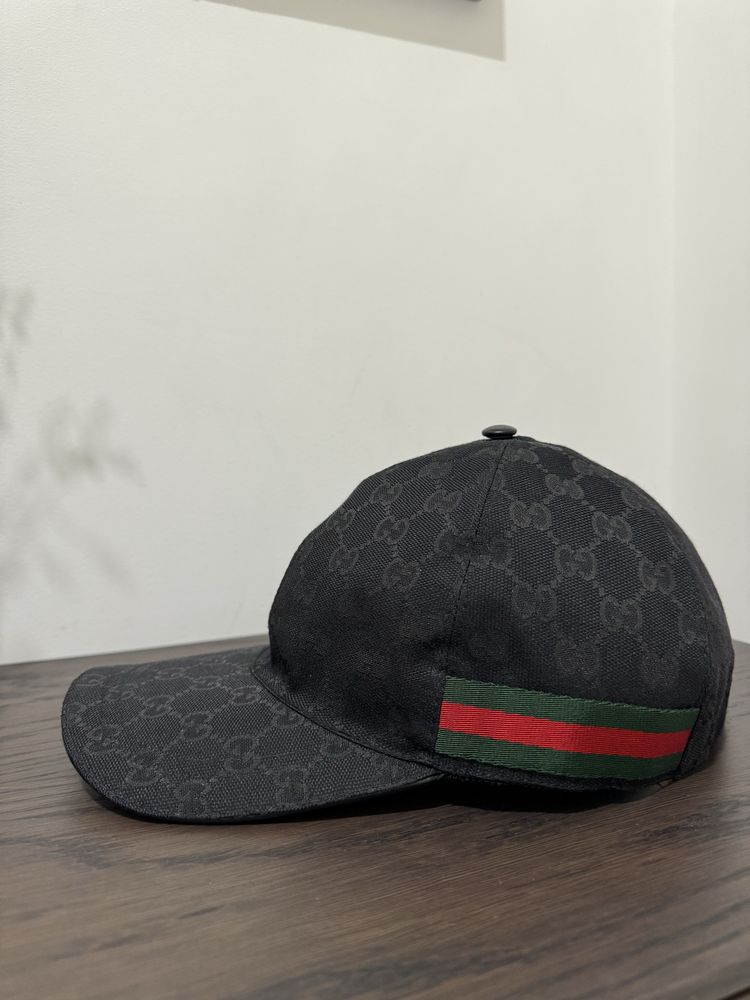 Продам свою оригінальну кепку Gucci GG Canvas Baseball Cap