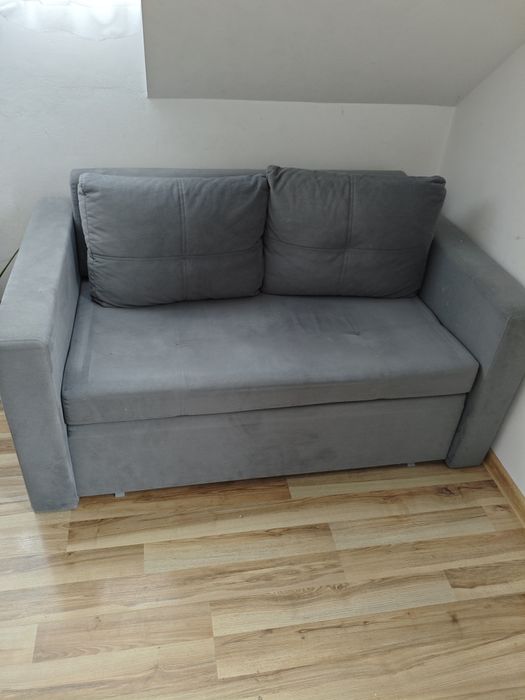 Sofa dwuosobowa rozkładana