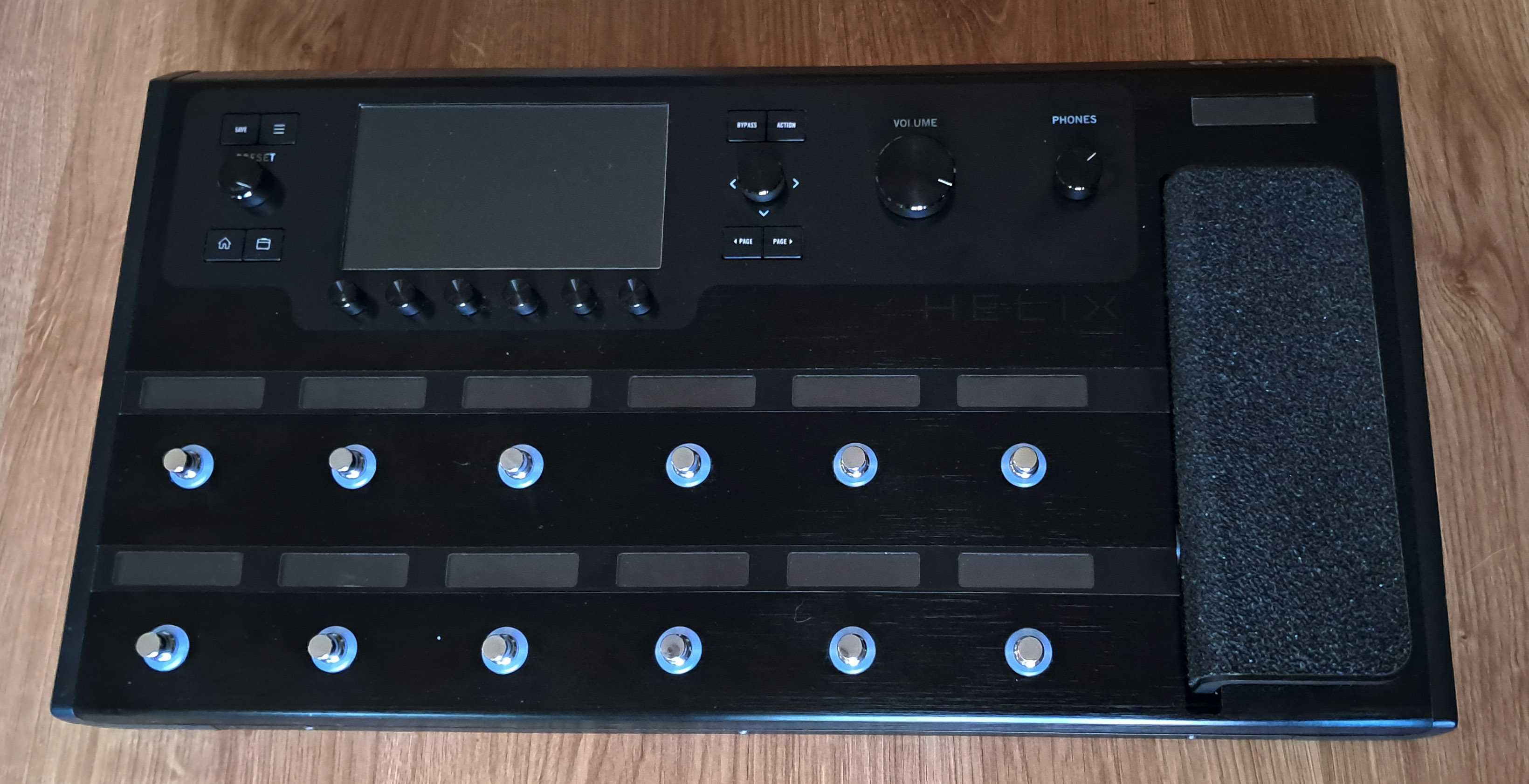 Line 6 Helix  floor + box. Firmware 3.80.0.