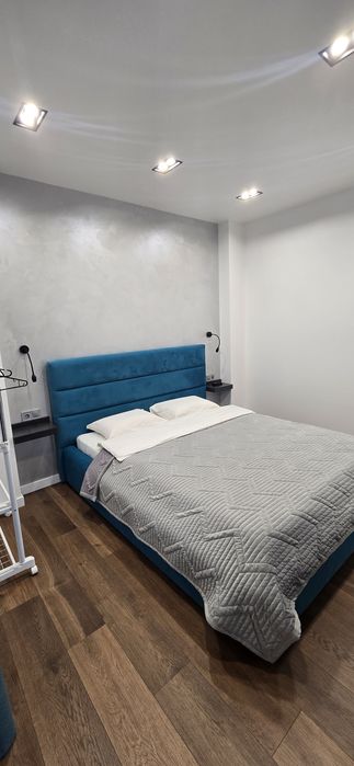 Яровиця 2 поверх подобово та погодинно