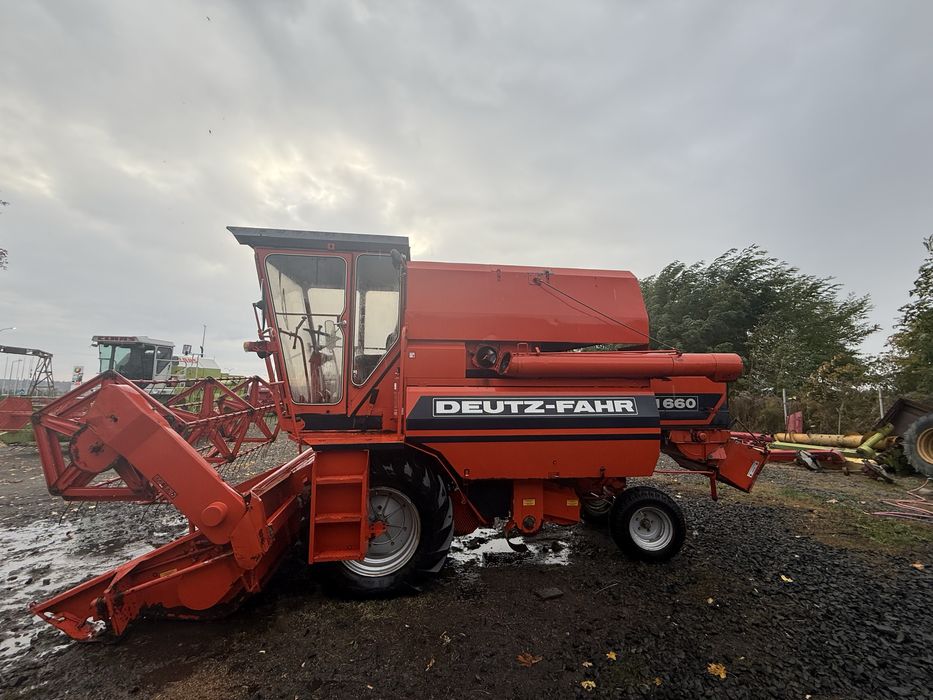 Комбайн зернозбиральний Deutz Fahr M660,M33.60 .