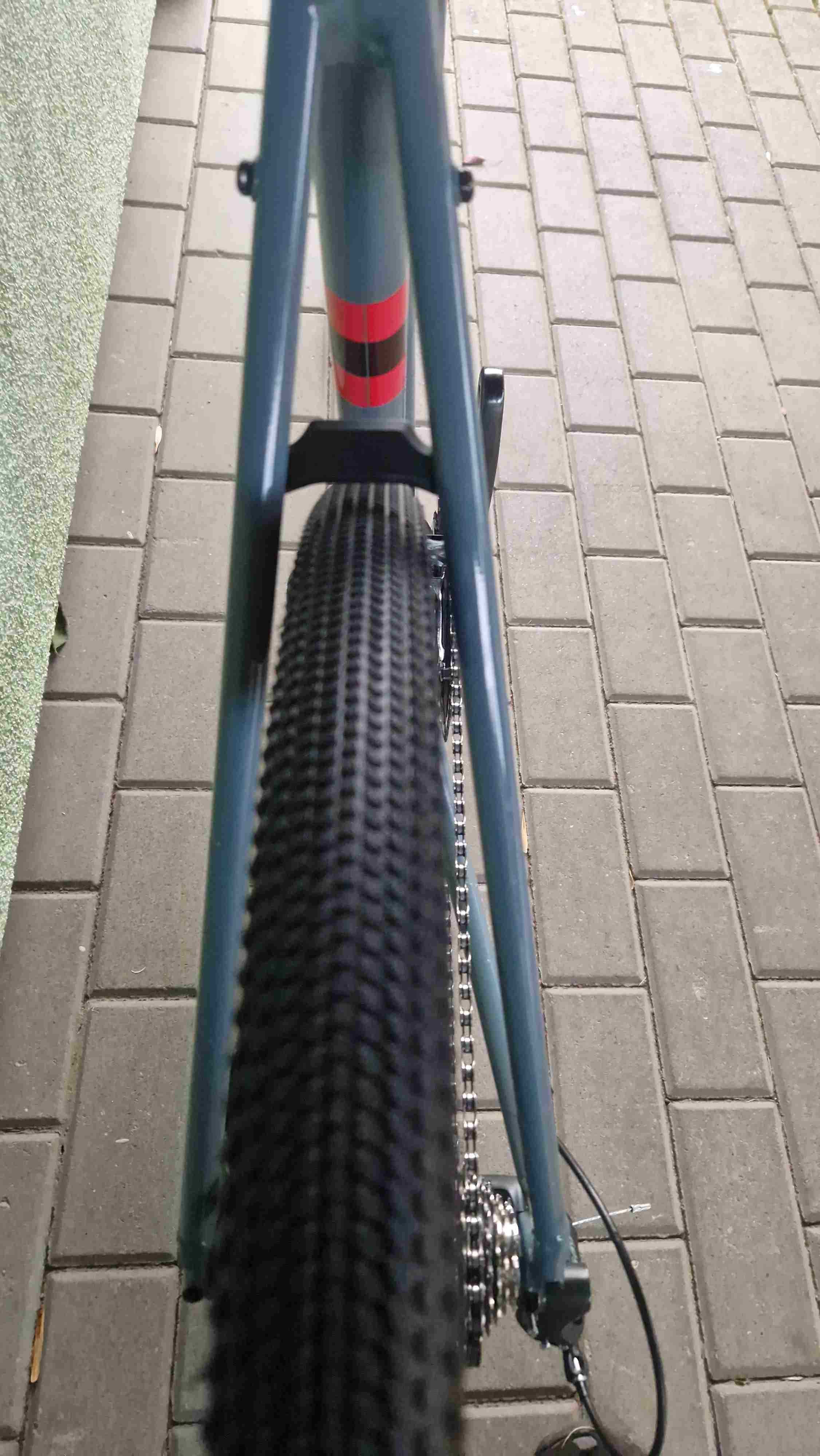 TREK checkpoint TIAGRA alu CARBON sztywne osie r58 gravel hydraulika