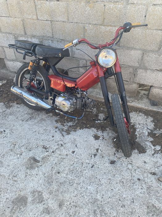 Продам дефиант фарм с мотором 125 кубов