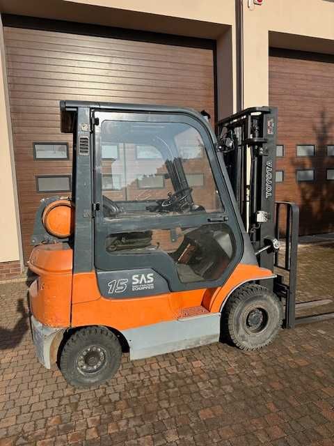 Wózek widłowy Toyota