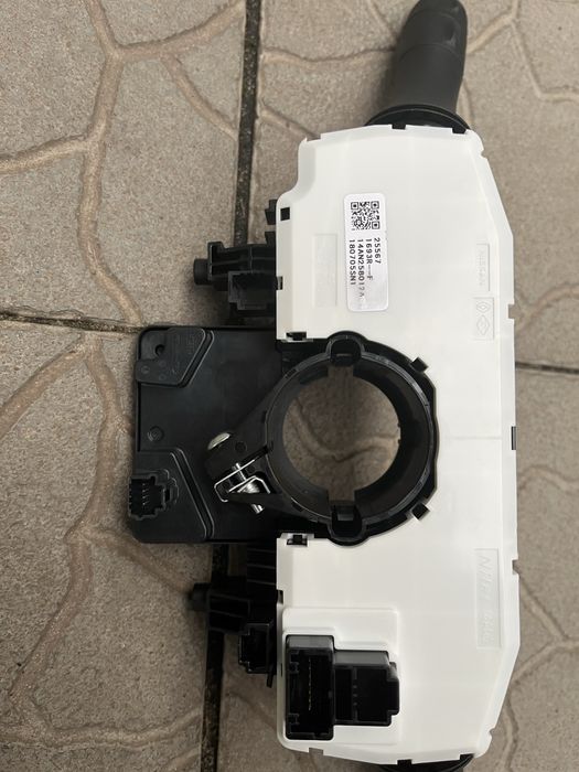 Подрульовий переключятєль Рено Меган 4