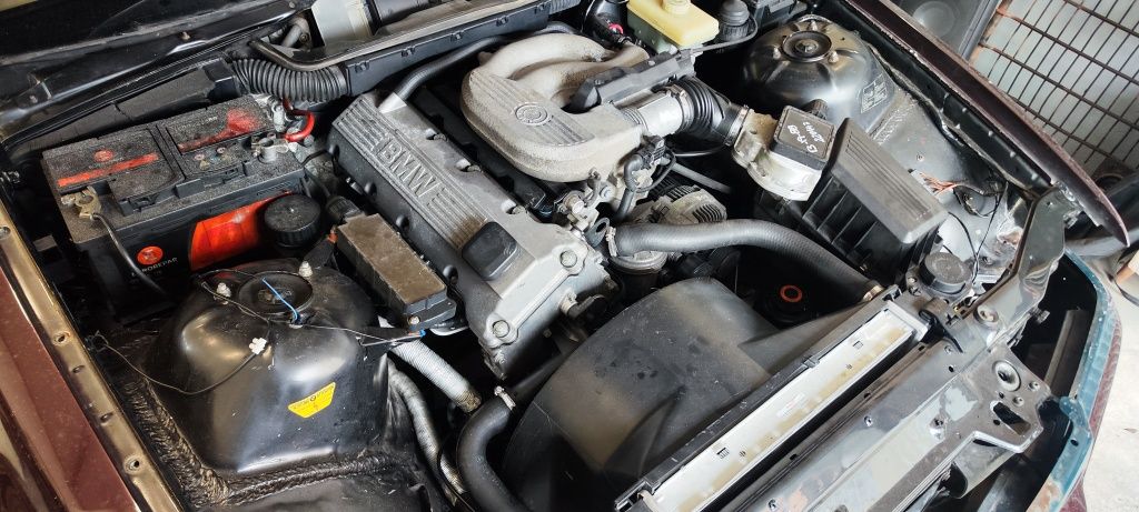 Motor 318i BMW e36
