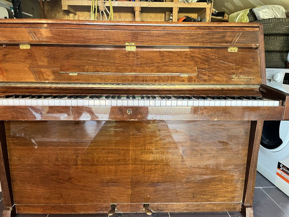 Pianino Hugo Stelzhammer