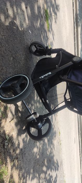 Прогулянковий візок Babyzz B100
