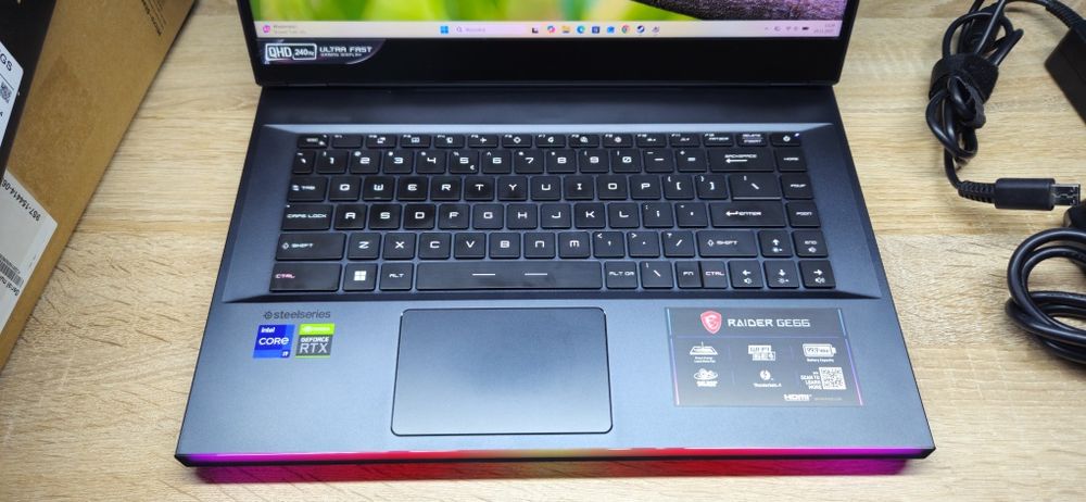 MSI Raider GE66 12UGS, i9-12900HK, RTX 3070 Ti 8GB, dysk 2TB, 32GB Ram