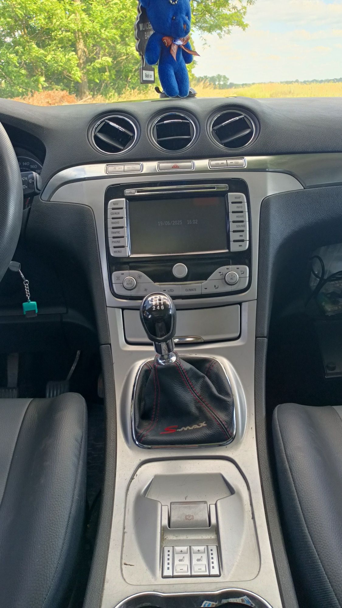 Ford S-Max titanium