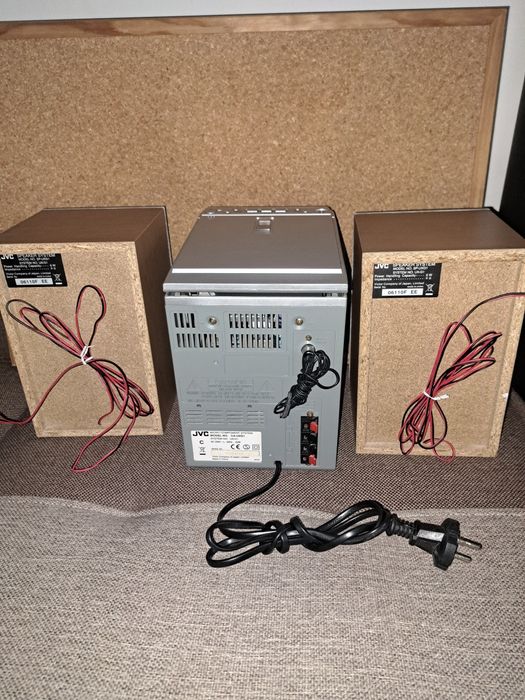 Wieża mini JVC MP3