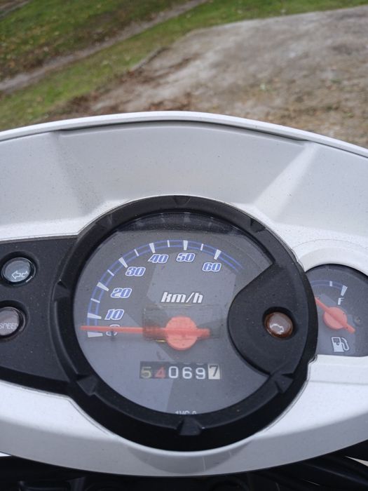 Yamaha BWS SA44J інжектор з реєстрацією скутер мопед