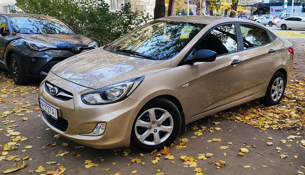 Авто Hyundai accent 2014 рік,1.4л.