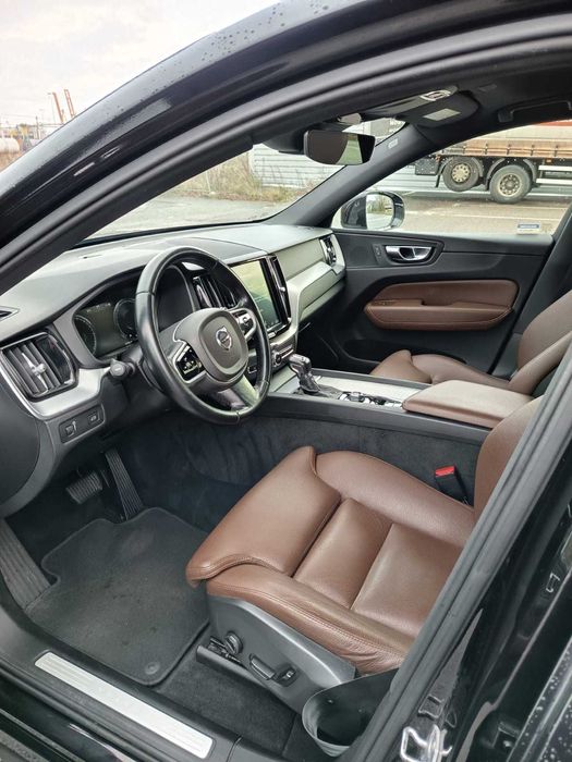 VOLVO XC60 ver Inscription Salon PL, 1 właść. FV