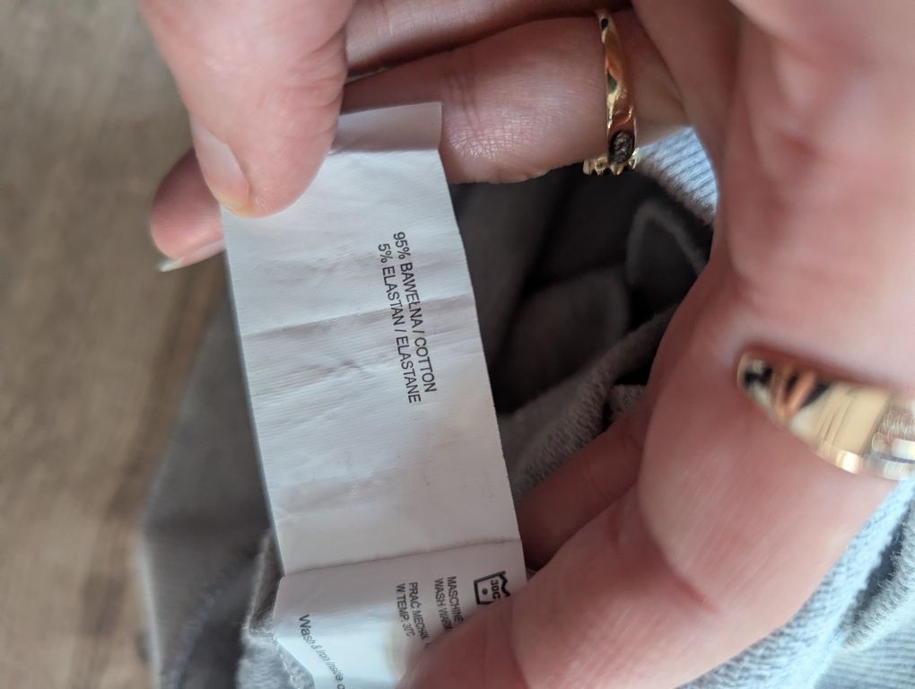 Bluza szara Carry rozm 122 na 6-7 lat unisex