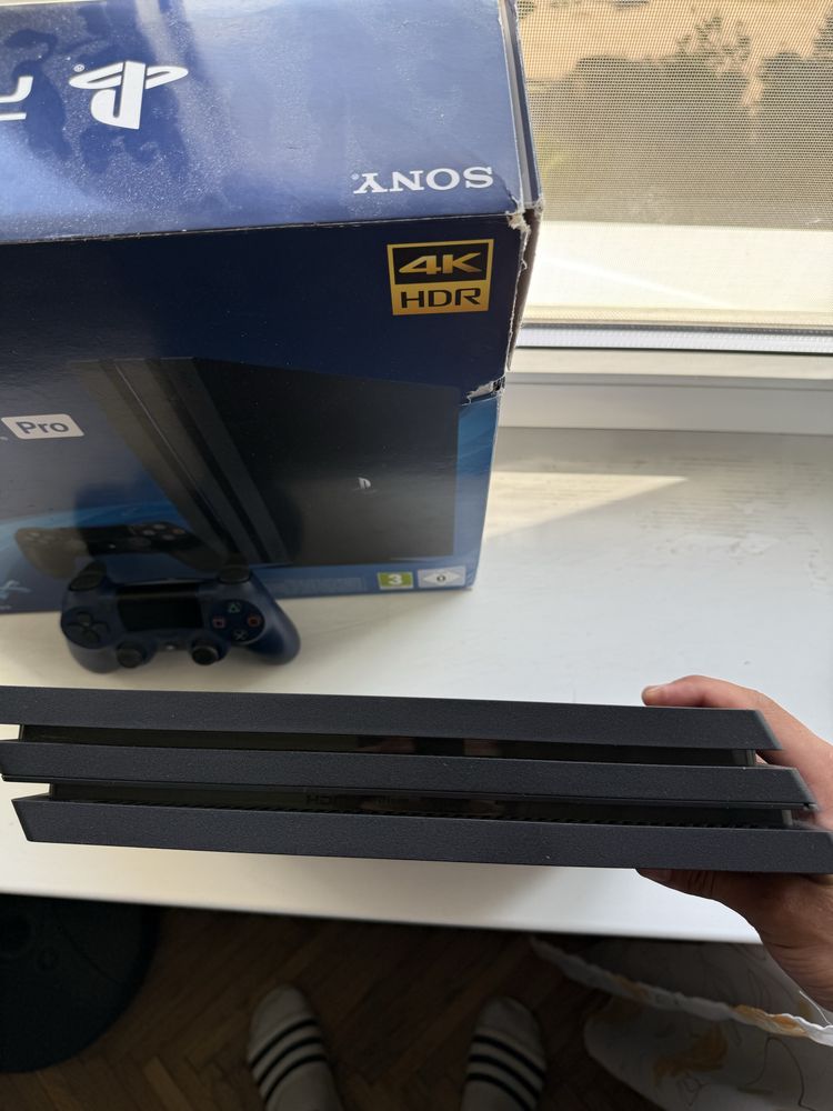 Playstation 4 pro 1TB 3 ревізії