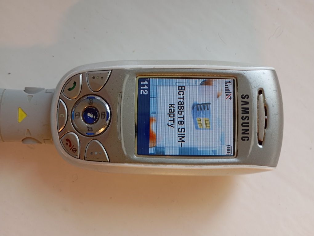 Мобильный телефон Samsung SGH-Е800
