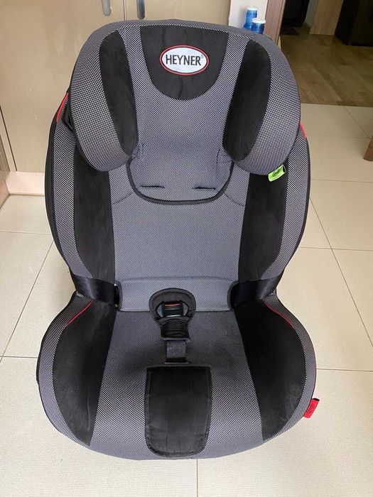 Fotelik Joie Recaro Cybex Heyner Capsula Multifix Ergo 3D 9-36 kg