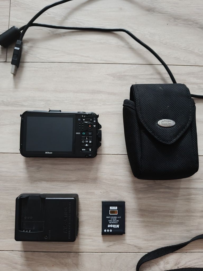 Aparat Nikon Coolpix tryb zdjęć podwodnych wodoszczelny