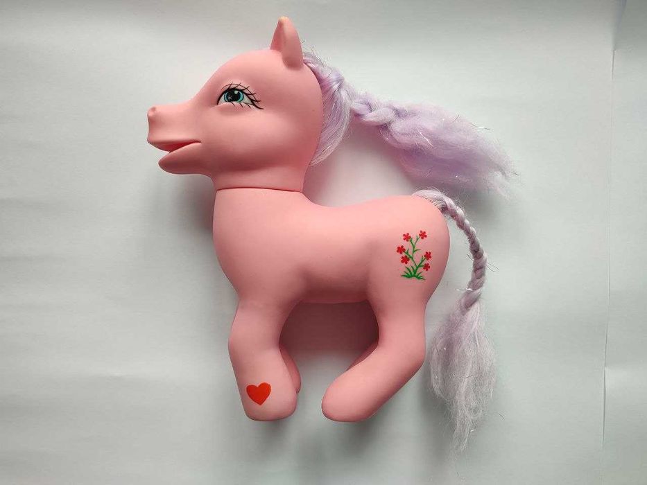Рожева поні (Май Літл Поні/My Little Pony) з ліловою гривкою