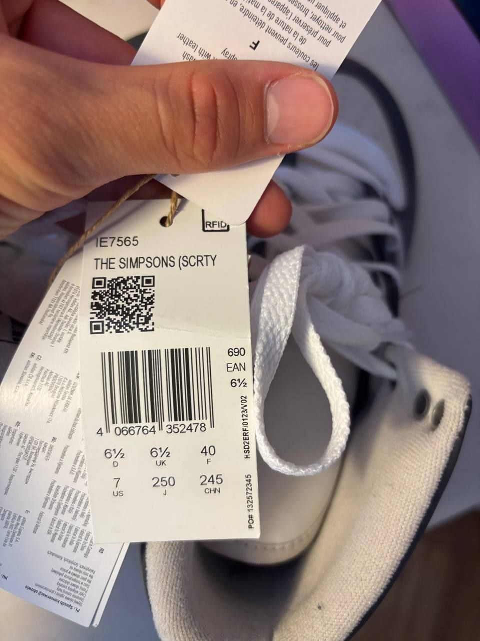 Adidas Simpsons zcrty x riv 40 rozmiar