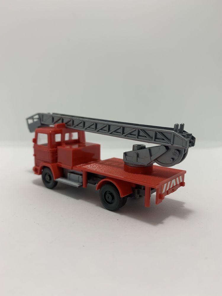 Mercedes Bombeiros com escada da Wiking escala H0 1/87