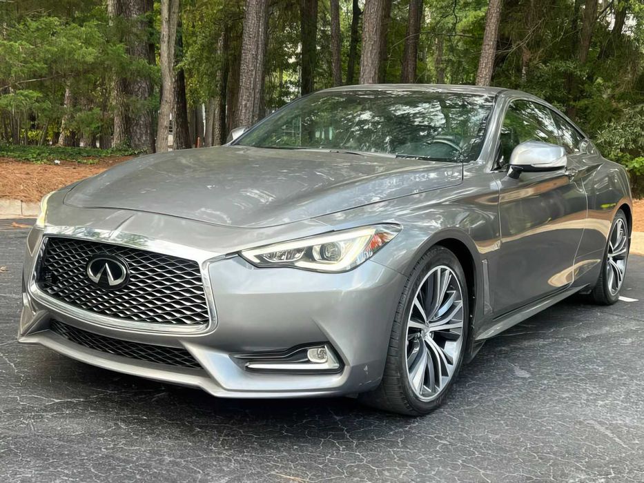 Infiniti Q60      2019