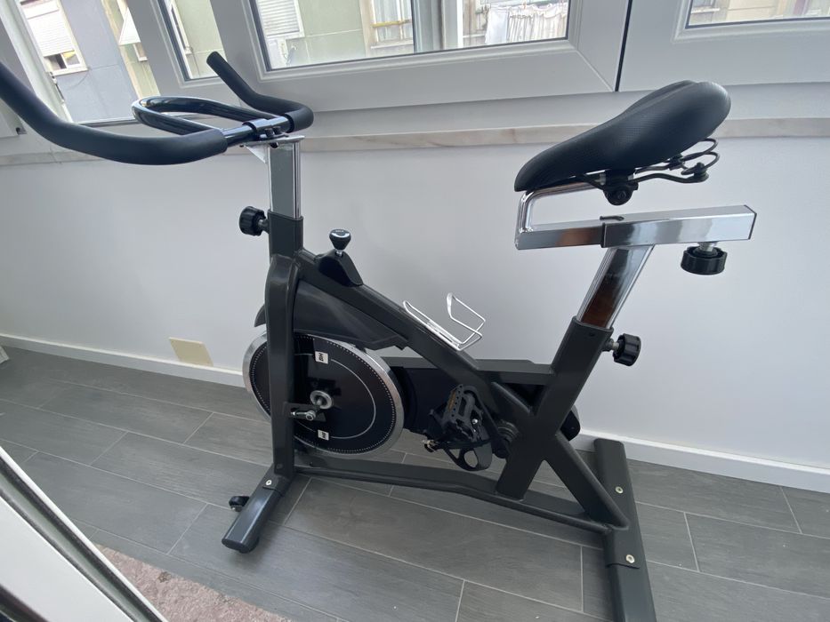 Bicicleta Ciclismo Indoor Khronos Basic II BH - EXCELENTE ESTADO, NOVA