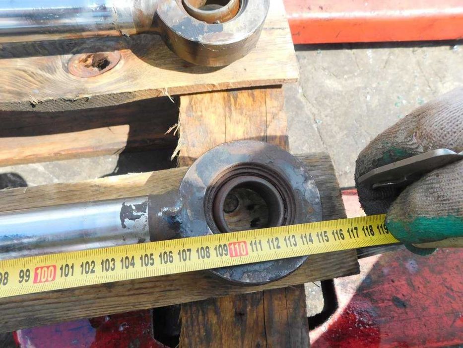 Siłownik Hydrauliczny Dł. 112cm/69cm Skok 42cm Śmieciarka Dwustronne