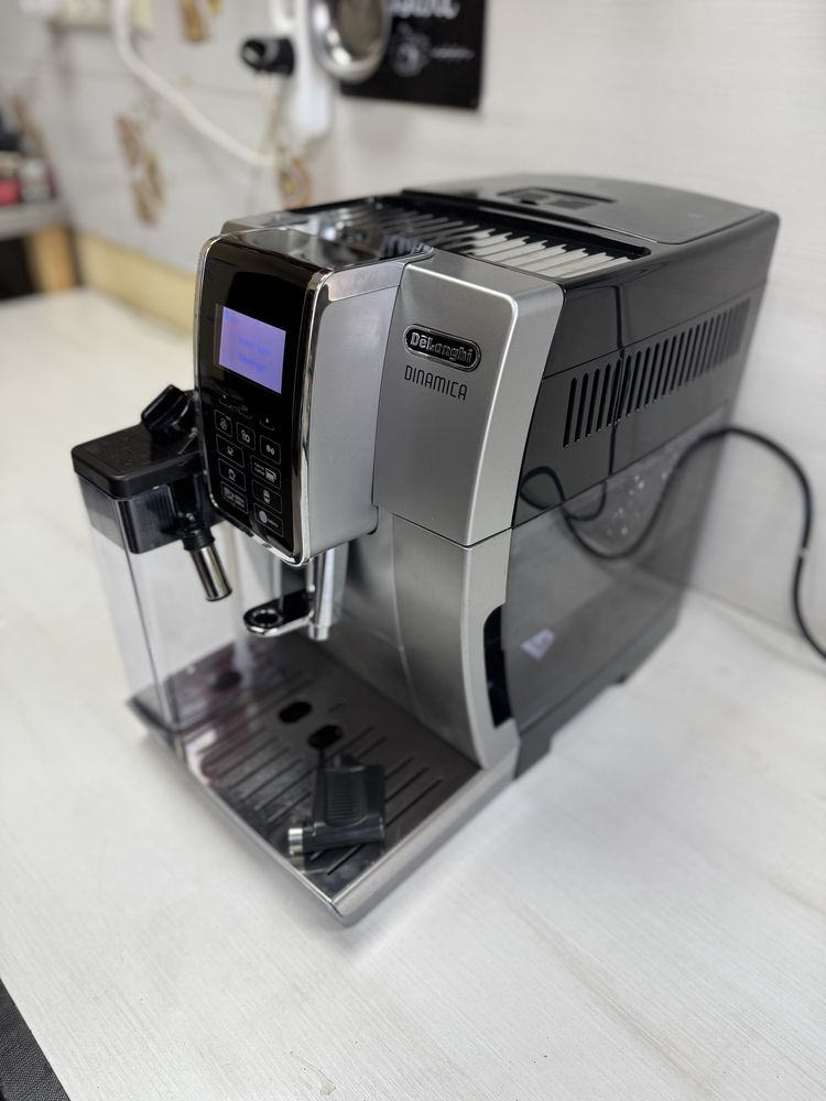 Кавомашина DeLonghi ECAM 350.55 B Dinamica кава в подарунок