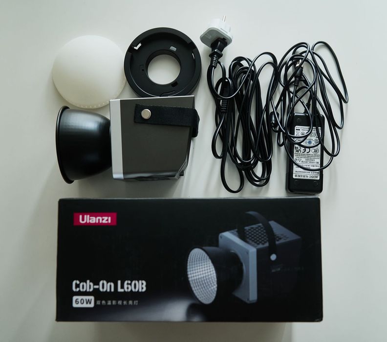 Ulanzi Cob-On L60B Bicolor 60 W mini Bowens